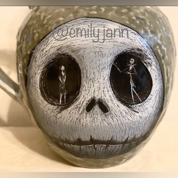 The Nightmare♠️Before Christmas Mug Set - Picture 2 of 5